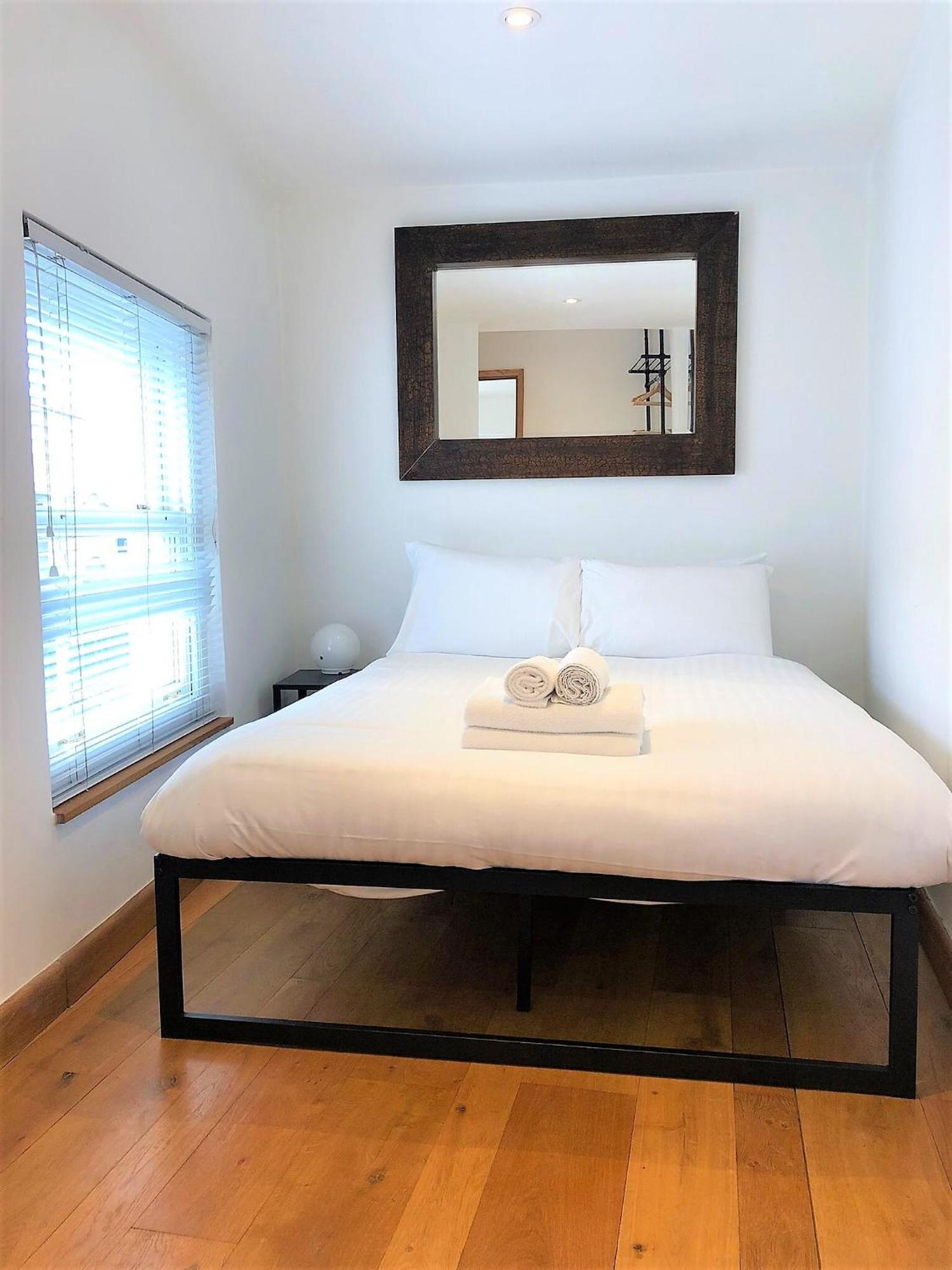 Prime Location! Detached Clifton Home With Parking Bristol Exterior foto