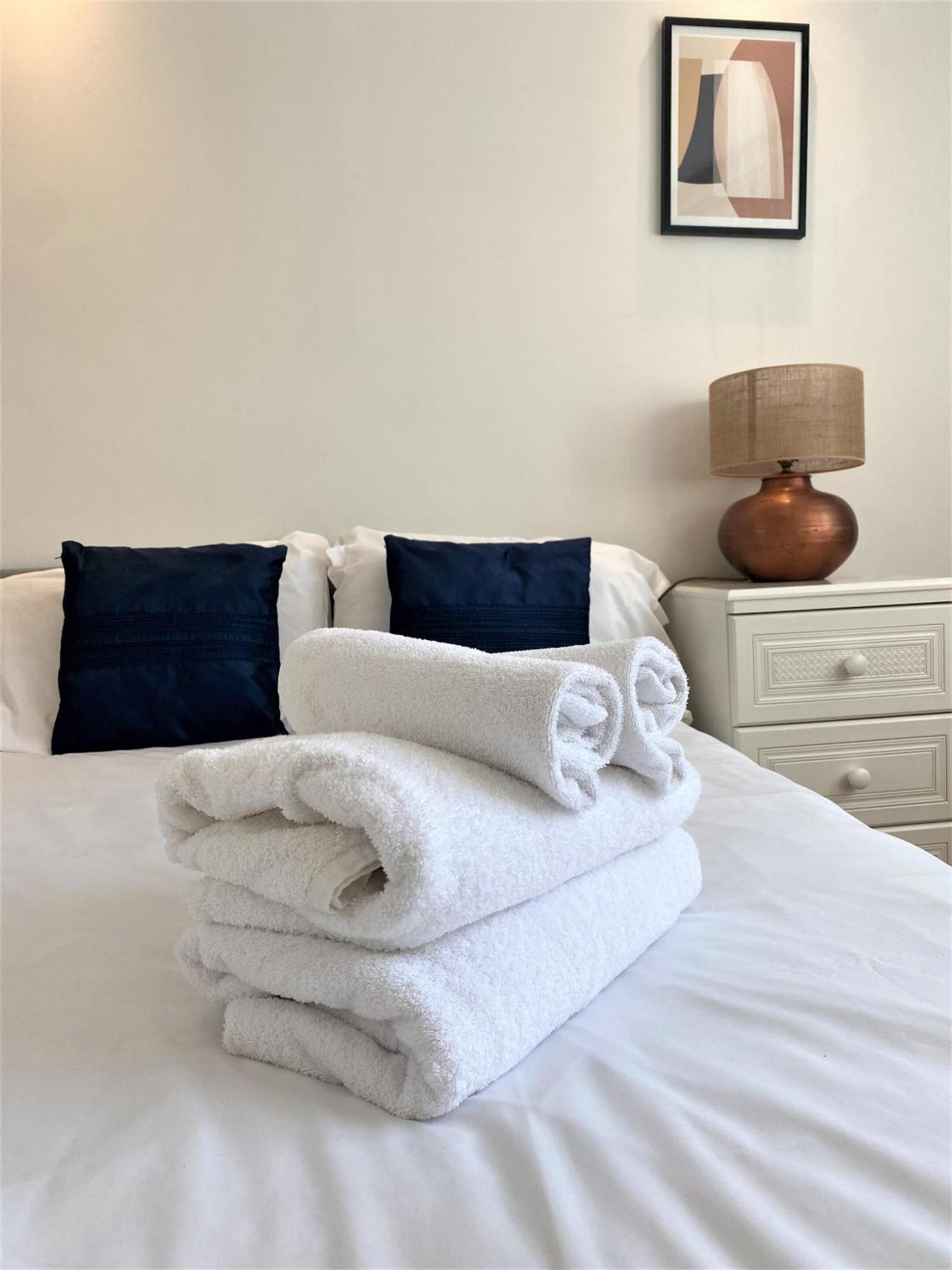 Prime Location! Detached Clifton Home With Parking Bristol Exterior foto